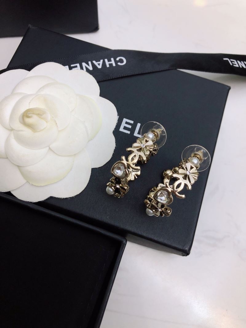 Ch**el earrings